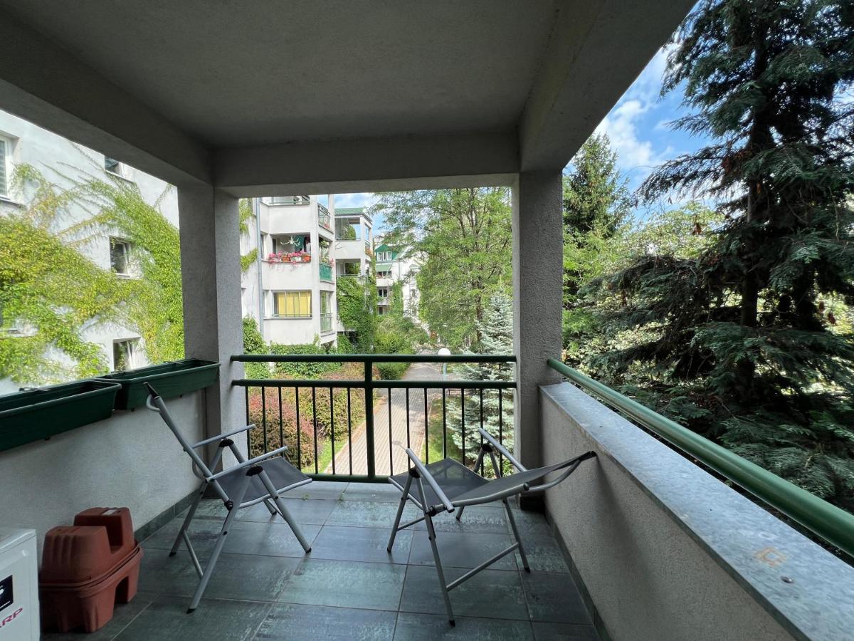Butas Lux Flat Easy To Reach Centrum Warsaw