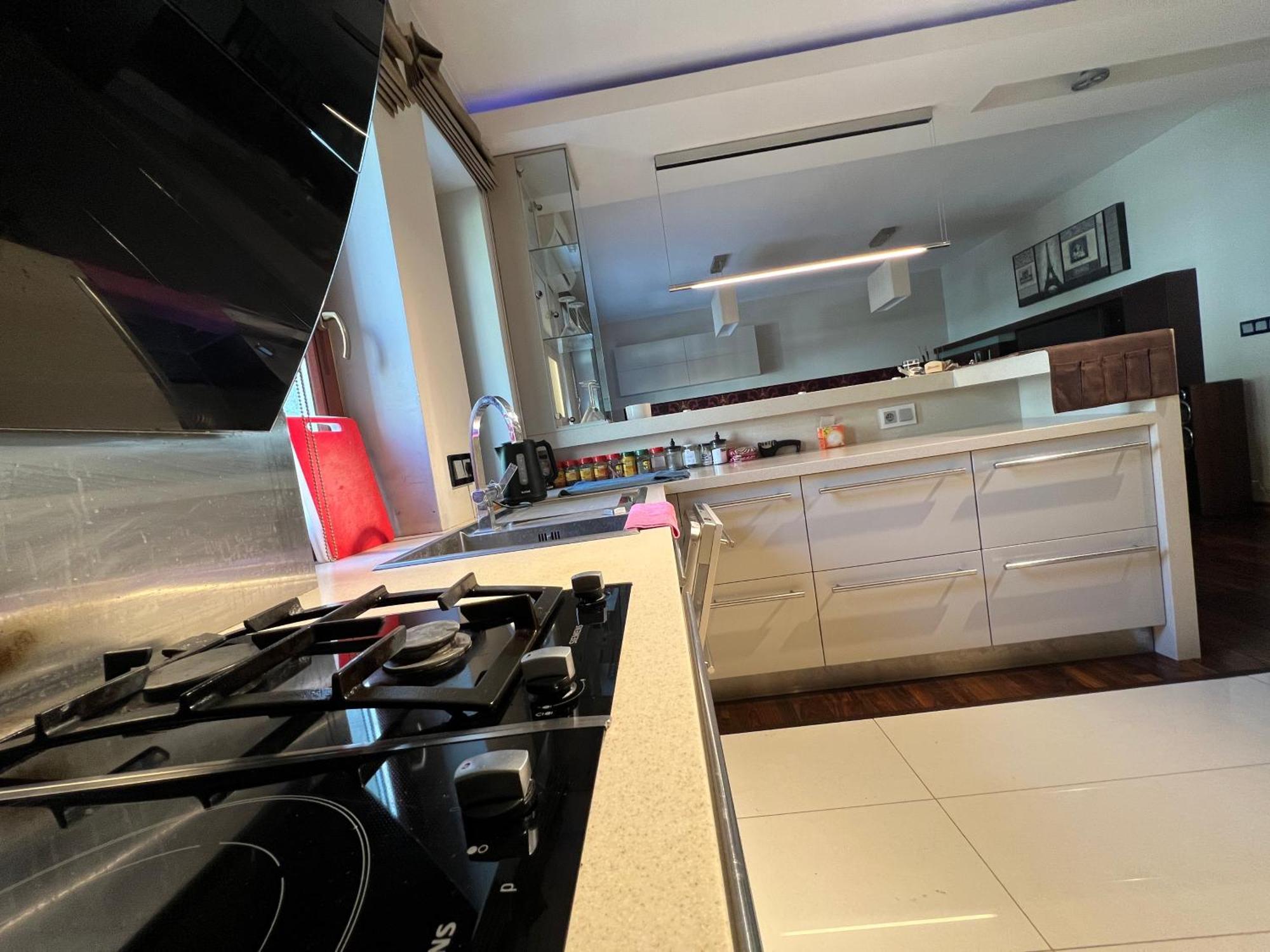 Butas Lux Flat Easy To Reach Centrum Warsaw