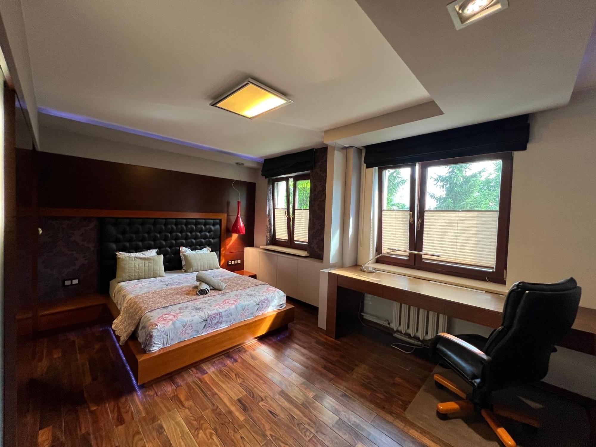 Butas Lux Flat Easy To Reach Centrum